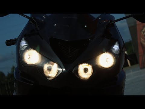 Видео: Kawasaki ZX-14R Ninja ZZR1400 обзор. Теперь я видел всё