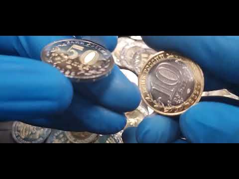 Видео: Нумизматика. Обзор новых 50 рублей 2025г. 80 лет Победы, сравнение с 50 и 100 рублей 1992г.