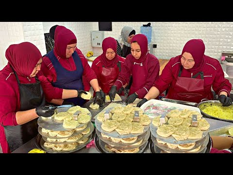 Видео: Безлимитный ЧЕБУРЕК от Шеф-повара | Самая ПОПУЛЯРНАЯ и Дешевая Уличная еда