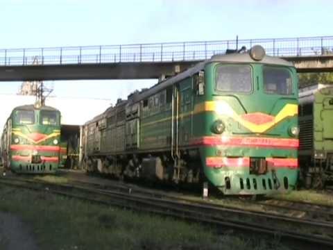 Видео: 2ТЭ10Л-792 запуск дизелей секций "Б" и "А"