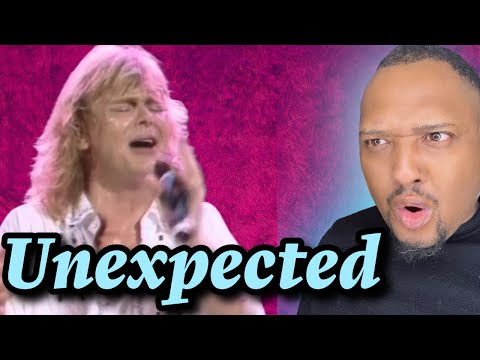 Видео: ВПЕРВЫЕ СЛЫШУ КУЛЬТОВУЮ песню Джона Фарнхема Help вживую!