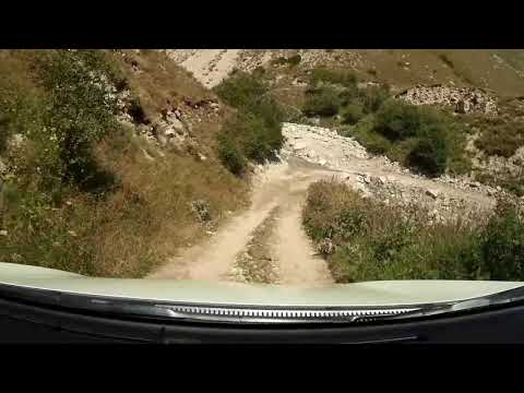 Видео: Дорога из Альплагеря Безенги август 2017 авторегистратор