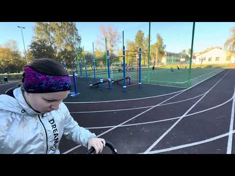 Видео: Бегаю с коляской 🤓