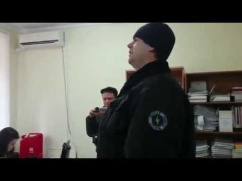 Видео: Волгоградец застраховал автомобиль пойдя на Хитрость!