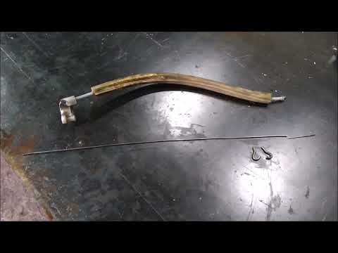 Видео: Ремонт тросика (открывания замка) внутренней ручки ауди 100 с3