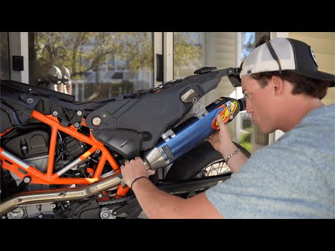 Видео: Установка FMF 4.1! для KTM 690 SMC R