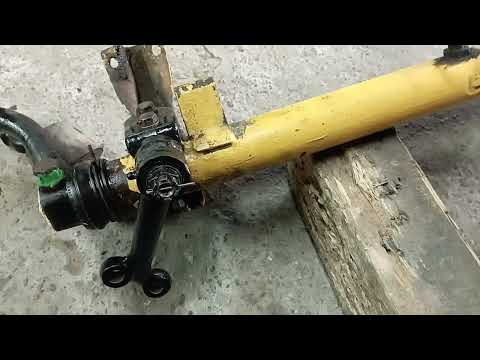 Видео: ЗАЗ-965. Балка, рулевая, ещё один вариант маятника.