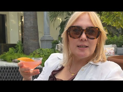 Видео: СИЦИЛИЯ ТАОРМИНА HOTEL THE WHITE LOTUS ПРИКОСНУЛИСЬ К БОГАТОЙ ЖИЗНИ 