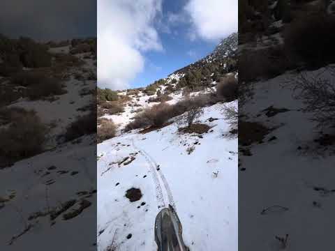 Видео: ￼ катушка по снегу#горы#Кыргызстан#enduro 