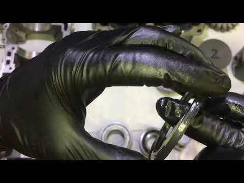 Видео: Как не надо собирать! Ski-Doo Summit 2008. ROTAX 797 сборка