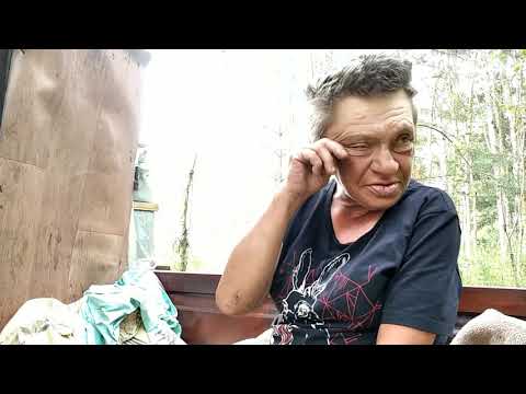 Видео: Марина 20 лет на свалке. Минск. Беларусь. Люди свалки. Мусорщик.