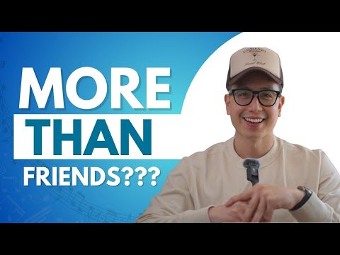 Видео: 8 секретных признаков того, что парень любит тебя больше, чем друга