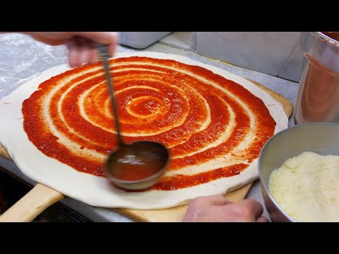 Видео: Американская еда - Итальянская Пицца & Кальцоне Нью-Йорк Америка