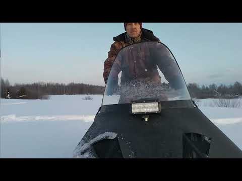 Видео: см 001 снегоход по глубокому снегу
