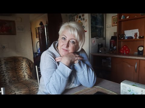 Видео: VLOG:ЛЮДУСЬКА ПРИШЛА И ГРИБЫ НА СУП СОБРАЛА. ЭТО ОПЯТА.