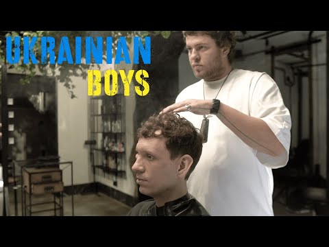 Видео: КОРОТКАЯ СТРИЖКА для кудрявых волос