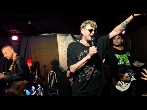 Видео: Роковой Год - Пандемия - (live) Екатеринбург, Корчма "Пристанище", 2025-05-03