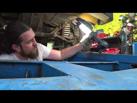 Видео: НИВА за 50 разборка, диагностика, плачь и слезы...