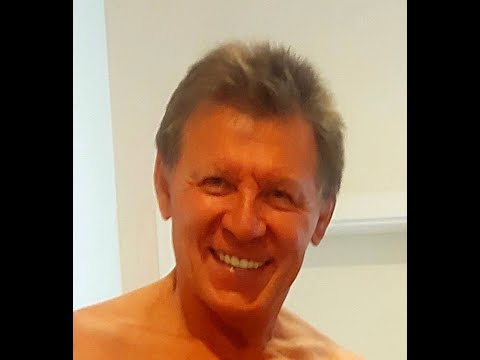 Видео: Приколы с телефонными мошенниками жестко и с юмором. Автор Влад.