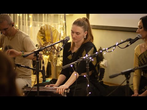 Видео: Джая Нанда Яшода Дулал - Полина