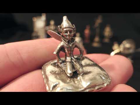 Видео: БАРАХОЛКА в центре Неаполя. Серебро в коллекцию. Миниатюры из серебра часть 2.
