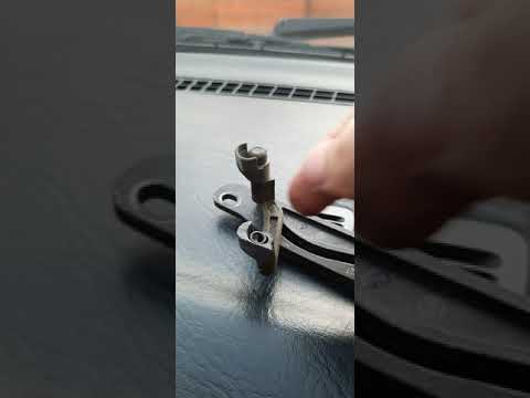 Видео: замена направляющей без снятия люка ауди v8