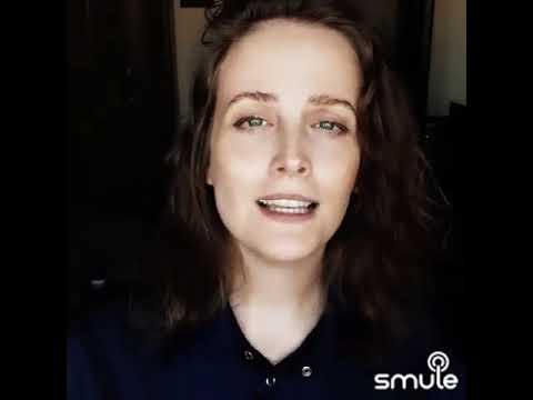 Видео: Улыбнись ( муз. А.Карелин-сл.М.Кабанова) исп. Софья Сергеева