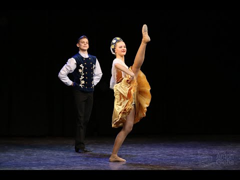 Видео: "Фарандола", ансамбль "Ритмы детства". French dance "Farandola", ensemble "Childhood Rhythms".