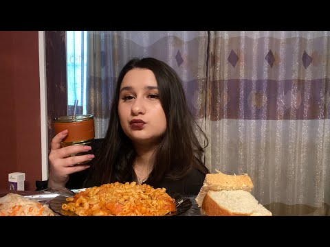 Видео: Мукбанг / Макароны в томатном соусе с сыром!  На кого я учусь? моя профессия