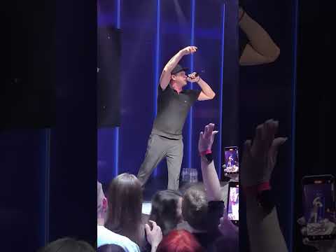 Видео: Истов - Аэропорты. Концерт в Екатеринбурге 02.11.2024.