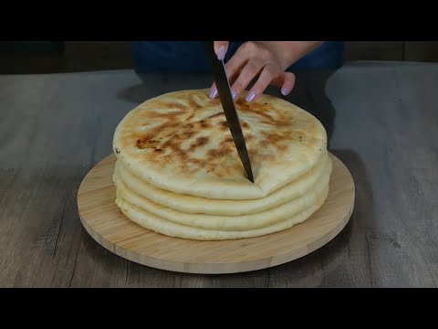 Видео: Хачапури по-имеретински на сковороде. Быстро, просто и очень вкусно 🥰