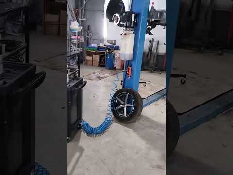 Видео: Ремонт рулевой рейки, Лада Веста. Просто нужно было поменять рем.набор ...Но!