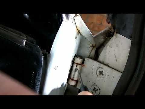 Видео: Ремонт дверных петель ВАЗ 2101-2106. Убираем люфт дверей. Без сварки.