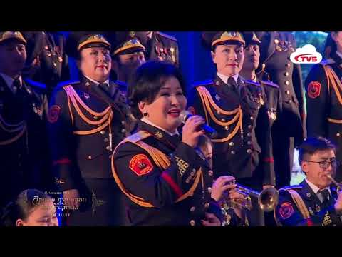 Видео: Амгалан - Ардын дуундаа жаргалтай тоглолт (2016.11.28) СТӨ