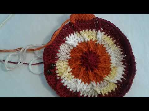 Видео: Берет из остатков пряжи .Takes crochet( #7)