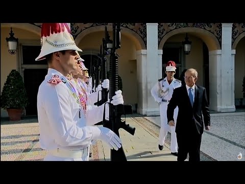 Видео: Конфиденциальность и власть: год из жизни принца Монако Альберта