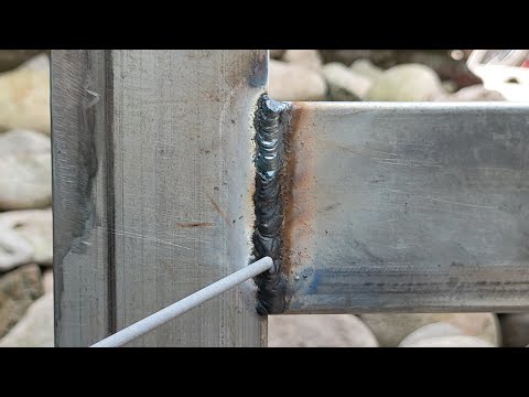 Видео: мало кто знает секрет сварки квадратной трубы в вертикальном положении