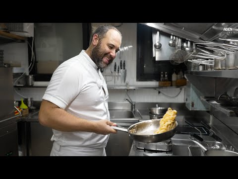 Видео: Спагетти с анчоусами и луком — шеф-повар из Венеции делится рецептом