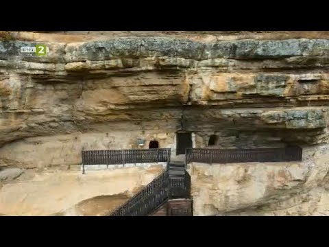 Видео: Крепчанският скален манастир "10 000 крачки", 02.11.2021 г. по БНТ
