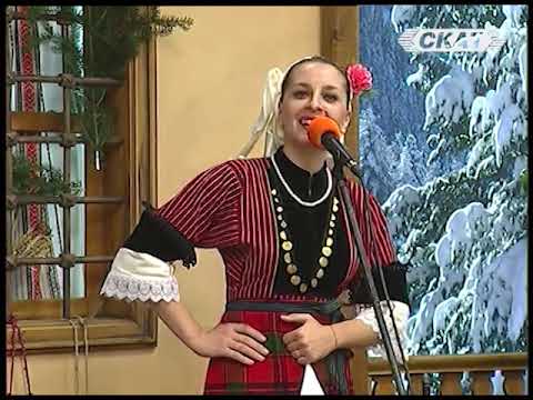 Видео: Дафина Петрова - "Изгряла е месечинка"