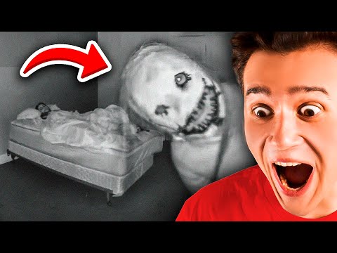 Видео: Эта СУЩНОСТЬ Живёт ПОД МАТРАСОМ 👹🔪 Life of Luxury На Русском *Реакция* 👹 Страшилка | Рома Субботин