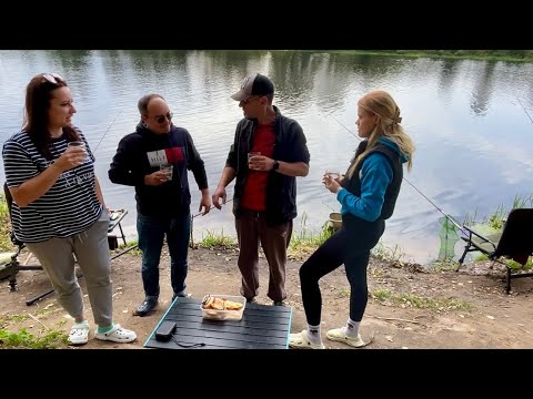 Видео: ОТДЫХ С ПАЛАТКАМИ | ЗНАКОМСТВО С ПОДПИСЧИКАМИ | РЫБАЛКА | ГОТОВИМ НА ПРИРОДЕ | 