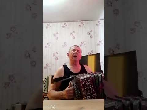 Видео: Есть красивая одна девушка на земле.