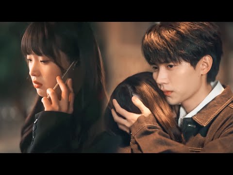Видео: 【CUT21】🍿Золушка была в депрессии, но тут же ее парень подошел и обнял ее☺️