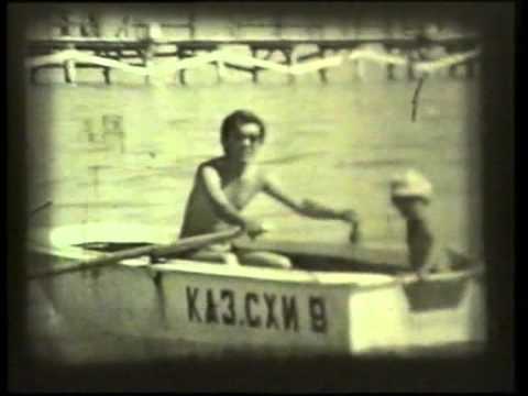 Видео: Мое детство, моя семья.