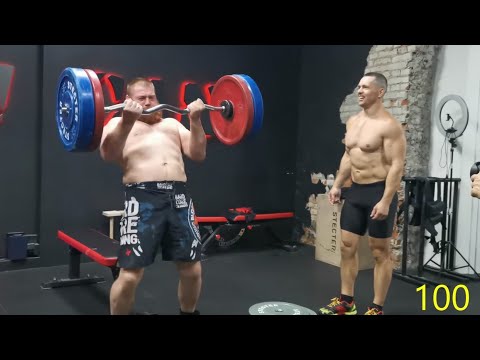 Видео: Заруба в подъёмах штанги на бицепс с Дациком и Колей-качком! Кто больше поднял?