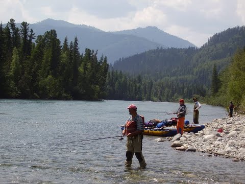 Видео: Река Казыр, сплав с верховья - заброска через Тафаларию, 2007г. Часть 2 - Сплав