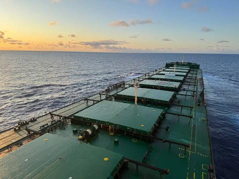 Видео: Обзор судна. Какие зарплаты у Моряков. Как живут моряки.