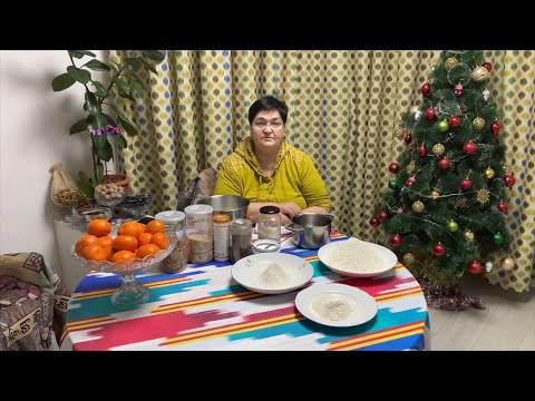 Видео: Москва! Мама Люся приготовила пирожки с печенью и картошкой, а также домашний хлеб