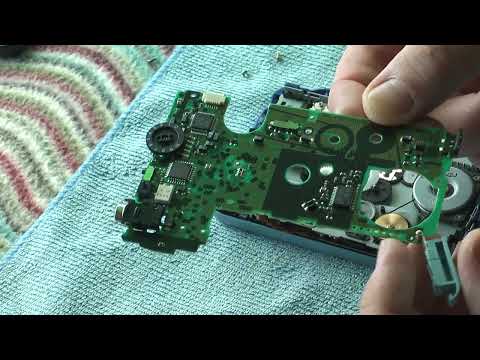 Видео: Panasonic RQ-SX43 ремонт изящного и скромного кассетного плеера